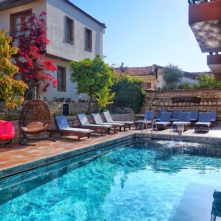 Sezgin Boutique Hotel Κουσάντασι Εξωτερικό φωτογραφία