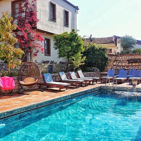 Sezgin Boutique Hotel Κουσάντασι Εξωτερικό φωτογραφία