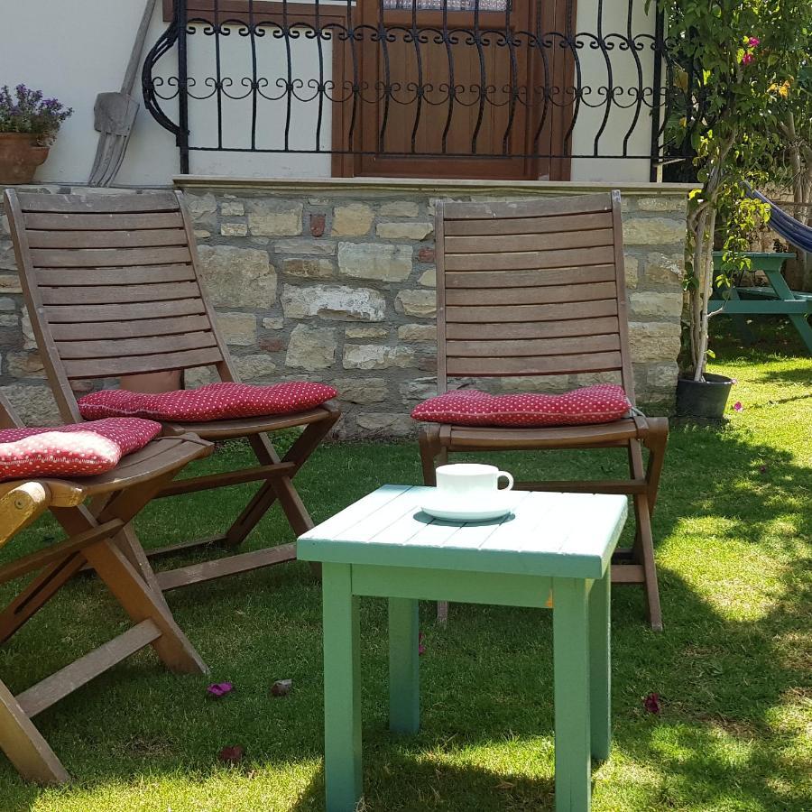 Sezgin Boutique Hotel Κουσάντασι Εξωτερικό φωτογραφία