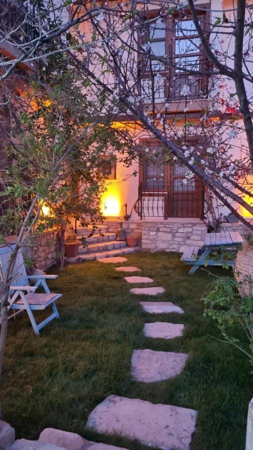 Sezgin Boutique Hotel Κουσάντασι Εξωτερικό φωτογραφία