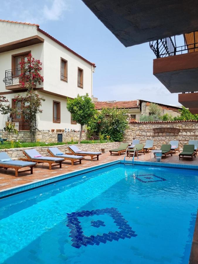 Sezgin Boutique Hotel Κουσάντασι Εξωτερικό φωτογραφία